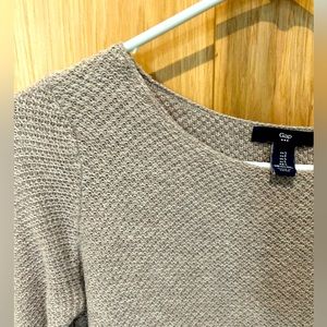 Gap sweater. Beige. Size S. Good condition
